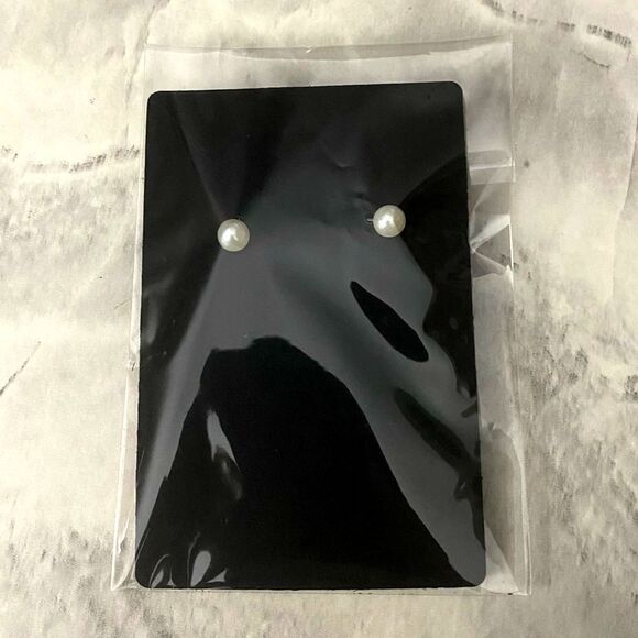 Classic Faux Pearl Stud Earrings – Simple Round White Pearl – Elegant & Timeless - Picture 4 of 5